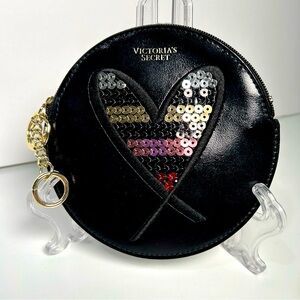 Victoria’s Secret Round Coin Key Card Purse Heart Sequins Zip Top Black NWOT